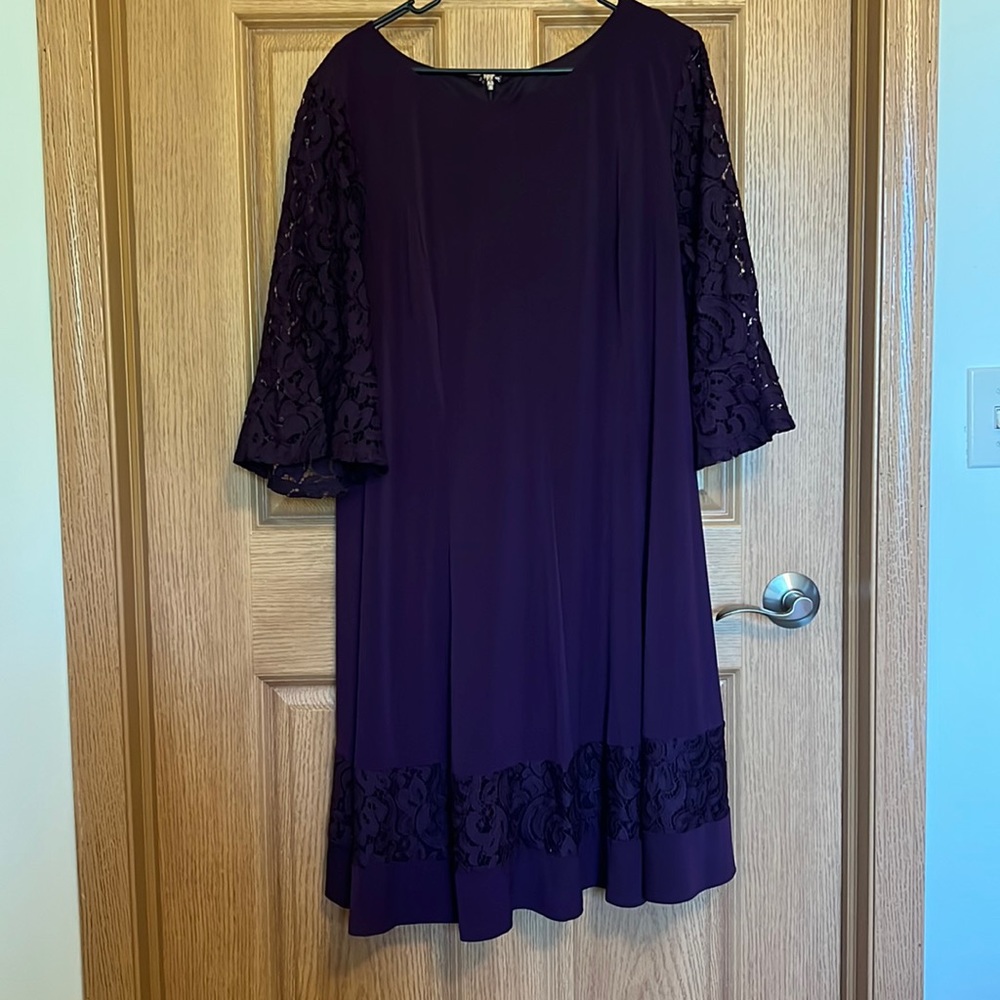Jessica Howard size 22 mini plum/dark purple dress with bell sleeves